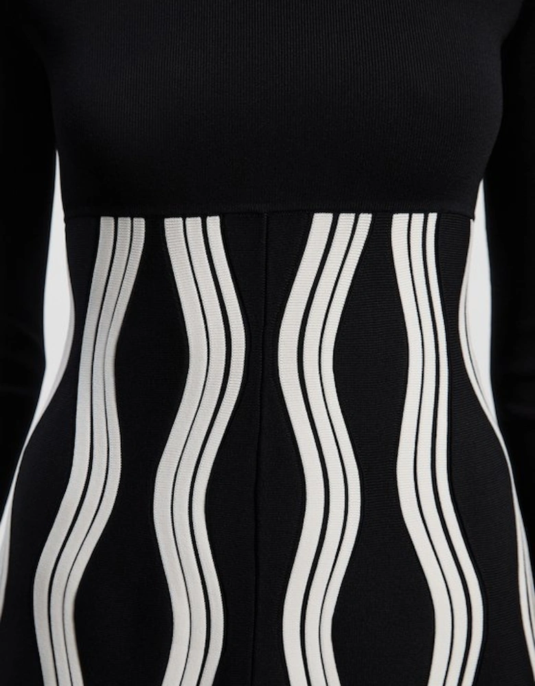 Contrast Wave Knit A-Line Knitted Long Sleeve Dress