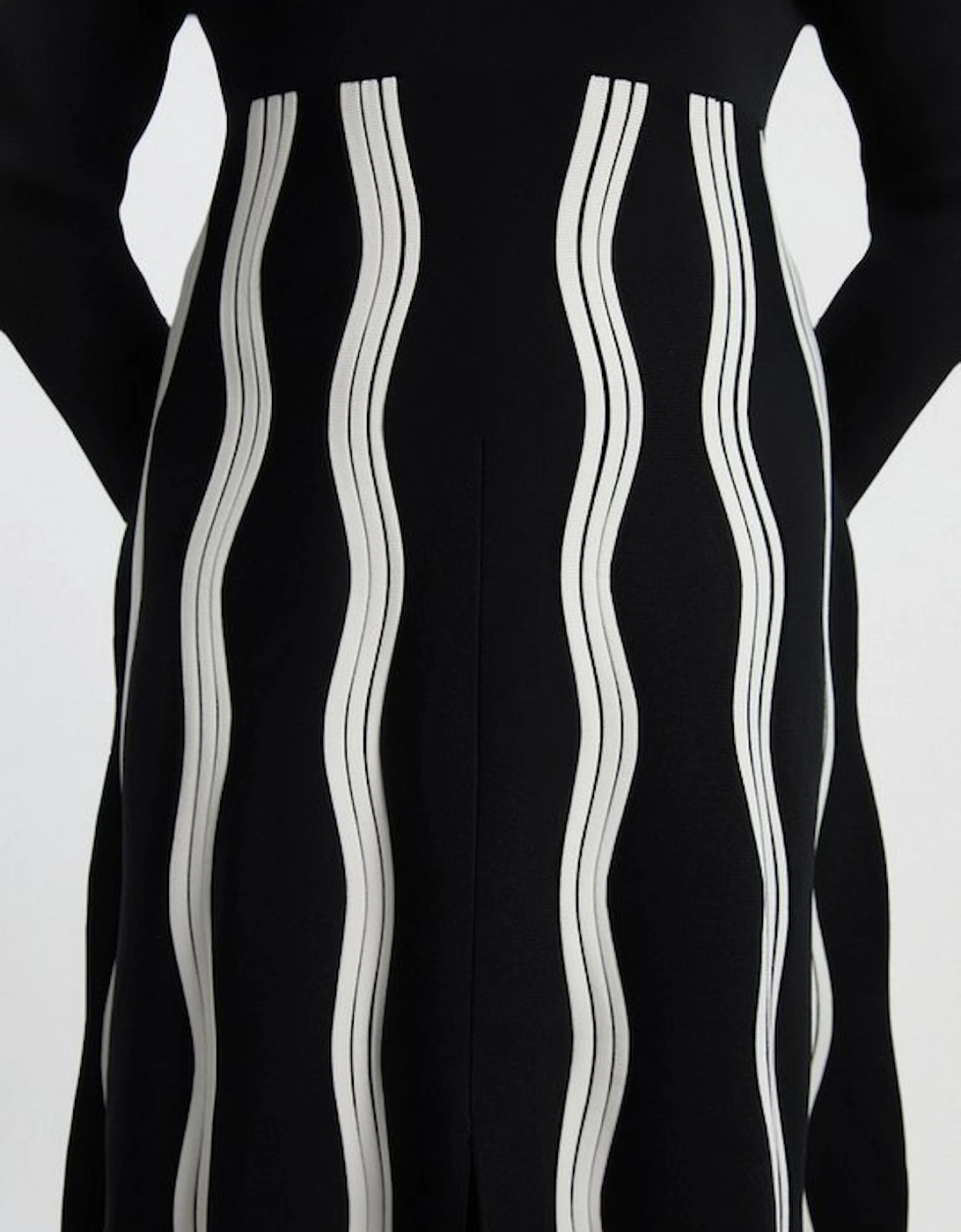 Plus Size Contrast Wave Knit A-Line Knitted Long Sleeve Dress