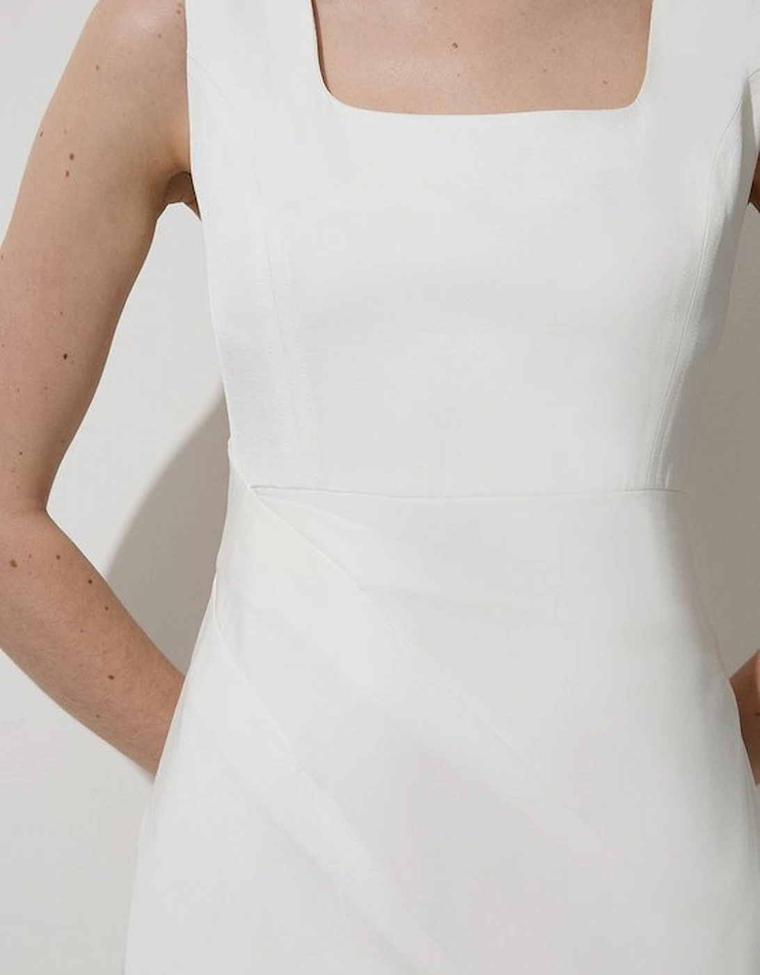 Tailored Viscose Linen Strappy Pleat Detail Midaxi Dress