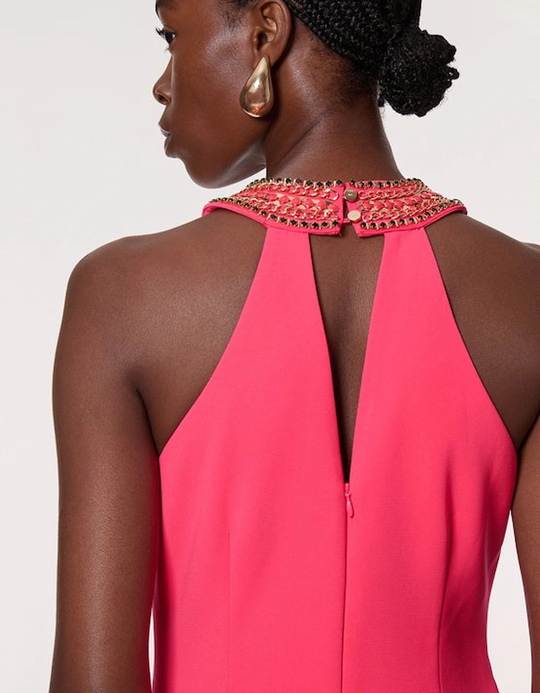 Enamel Chain Detail Halter Maxi Dress