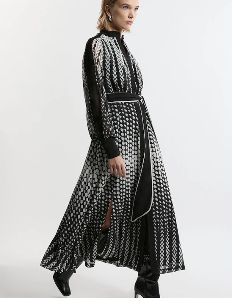 Tipped Border Print Georgette Maxi Dress