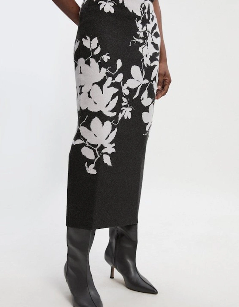 Jacquard Floral Knitted Skirt