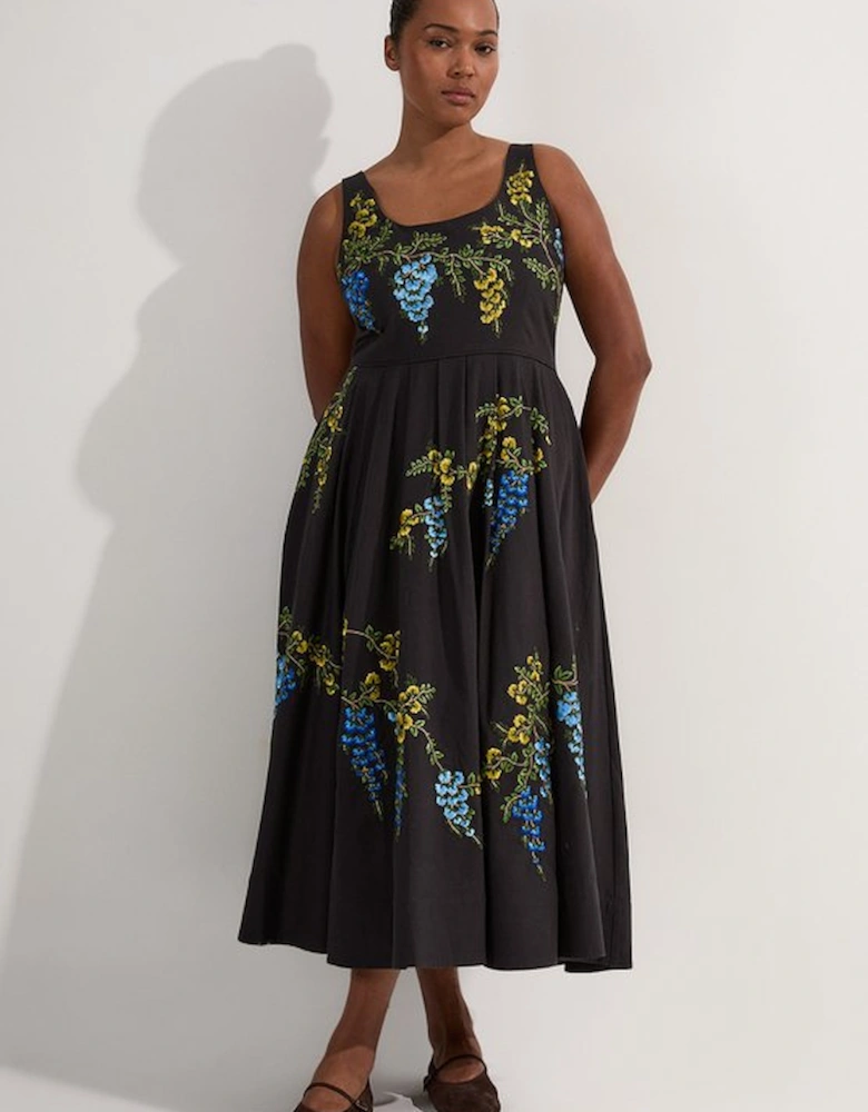 Plus Size Floral Embroidered Cotton Linen Woven Prom Dress