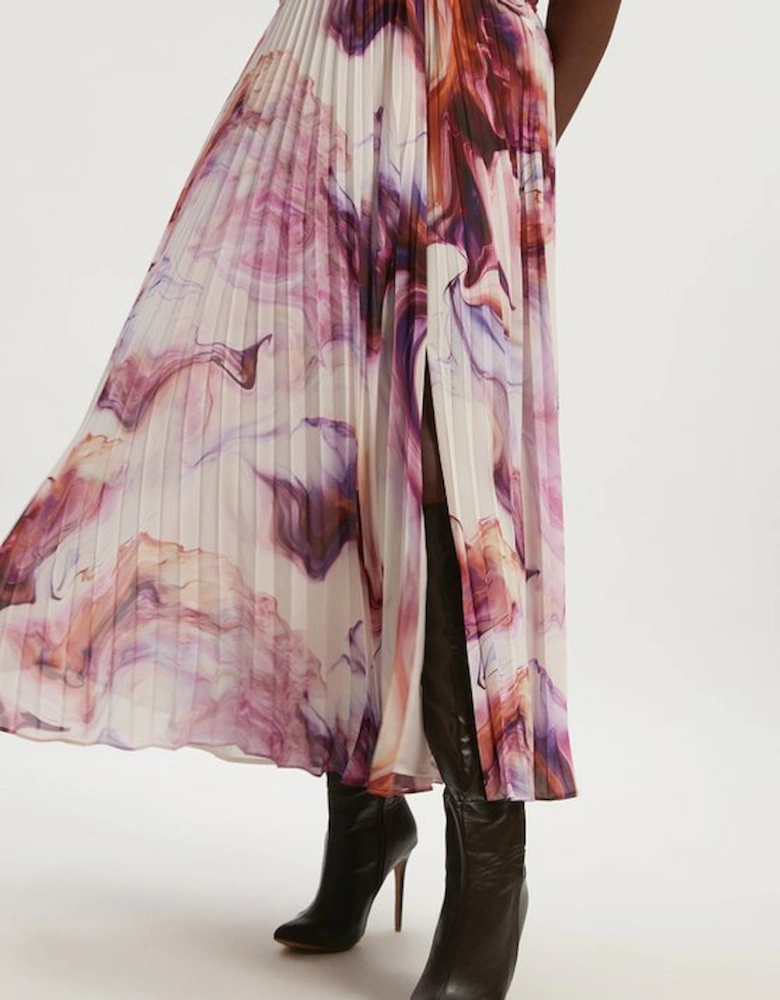 Plus Size Marble Soft Pleated V Neck Woven Maxi Dress