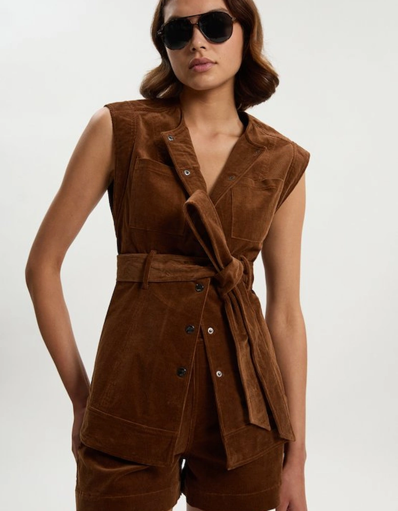 Stretch Cord Button Detail Short