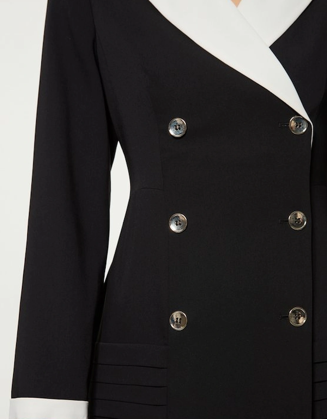Long Sleeve Contrast Collar Pleated Button Detailed Woven Midi Dress