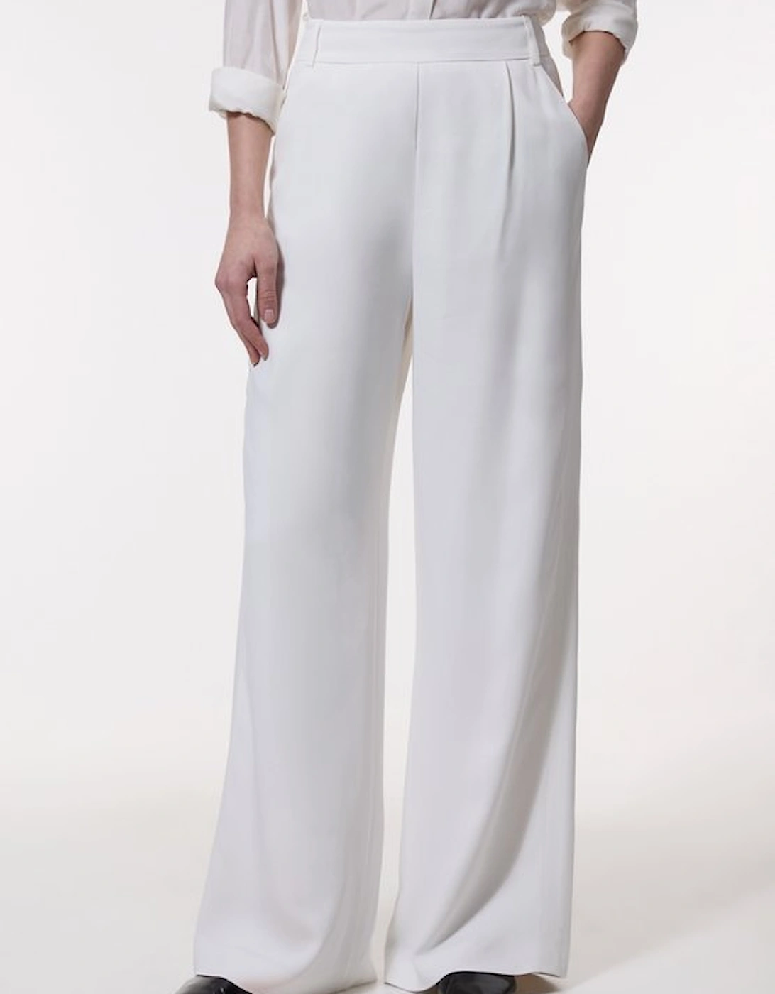 Compact Stretch Viscose Wide Leg Tailored Trouser