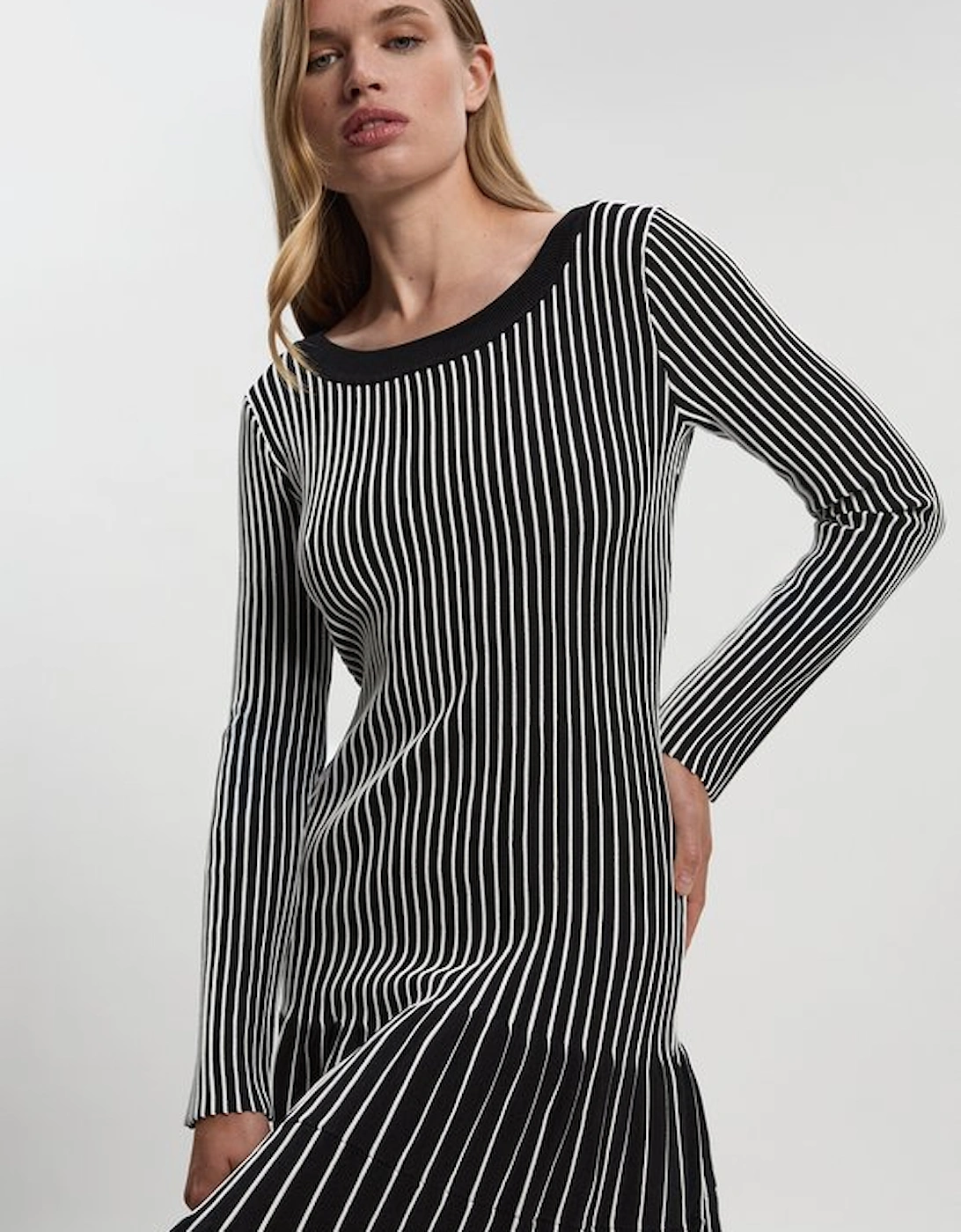 Petite Viscose Blend Striped Knitted Maxi Dress