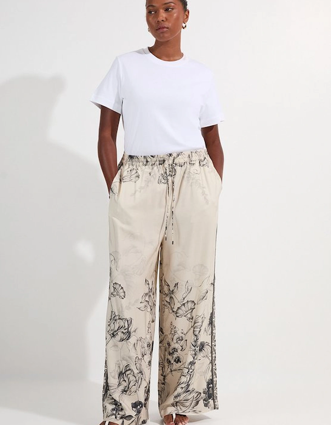 Plus Size Viscose Linen Scenic Placed Print Woven Wide Leg Trousers, 5 of 4