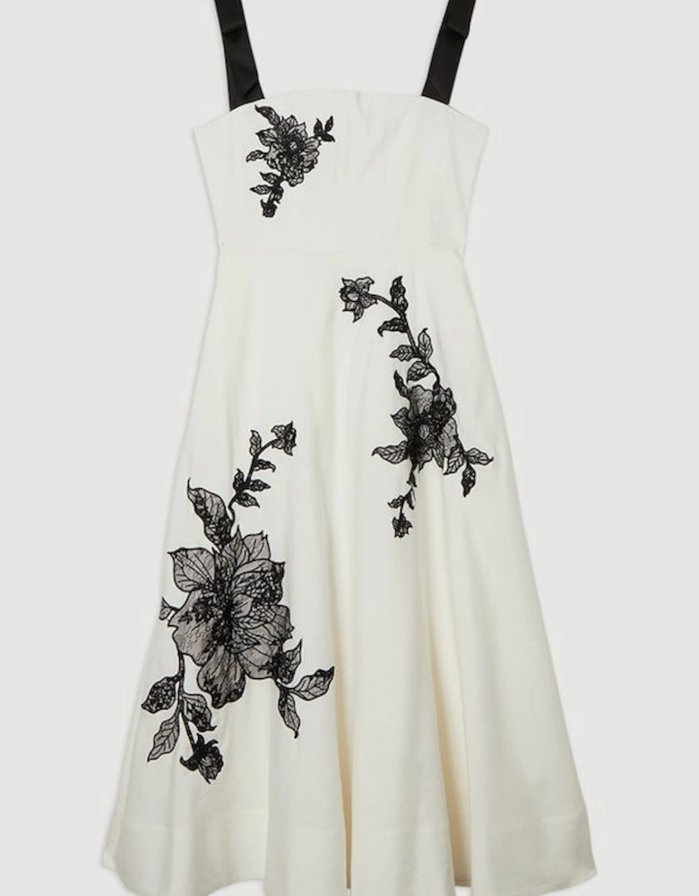 Viscose Linen Placed Floral Lace Embroidered Strappy Midi Dress