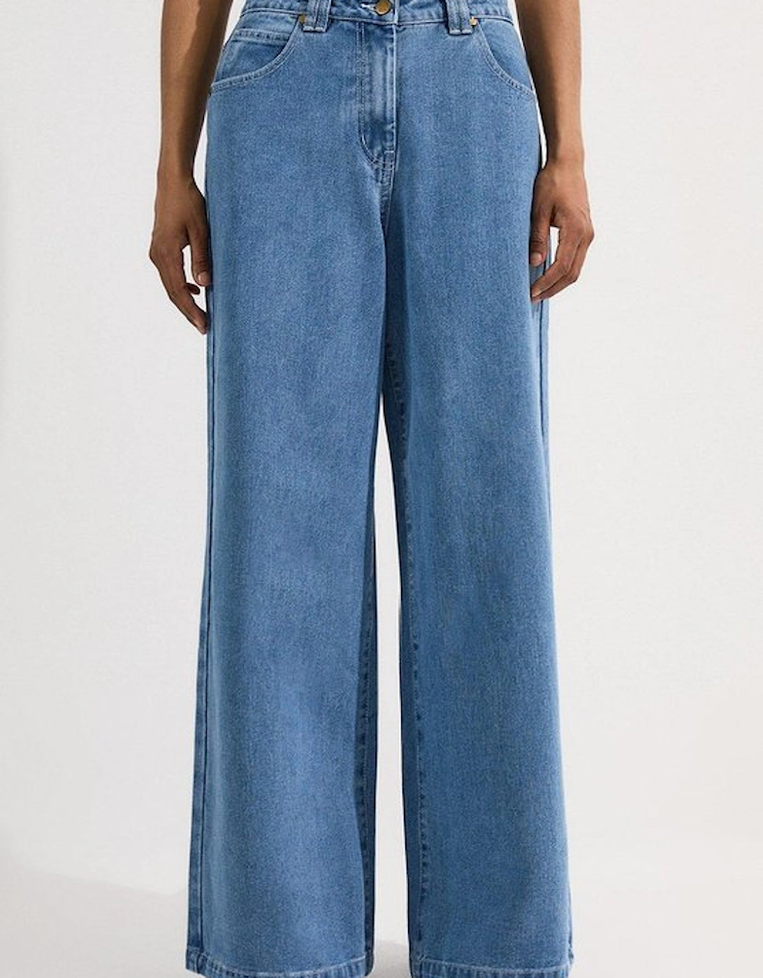 Petite Denim Soft Wash Relaxed Straight Leg Jean