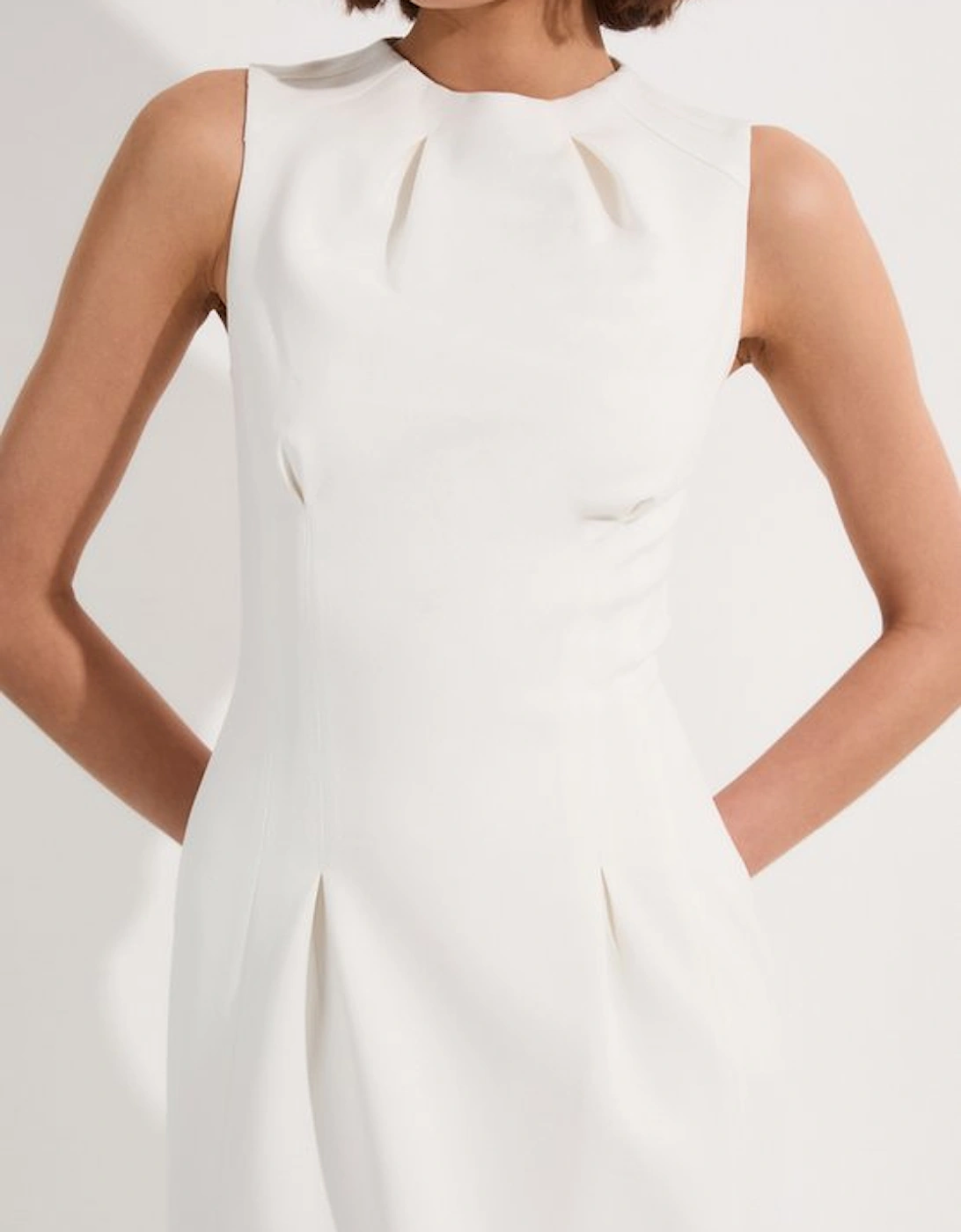 Structured Crepe Sleeveless Tailored Pencil Midi Dress