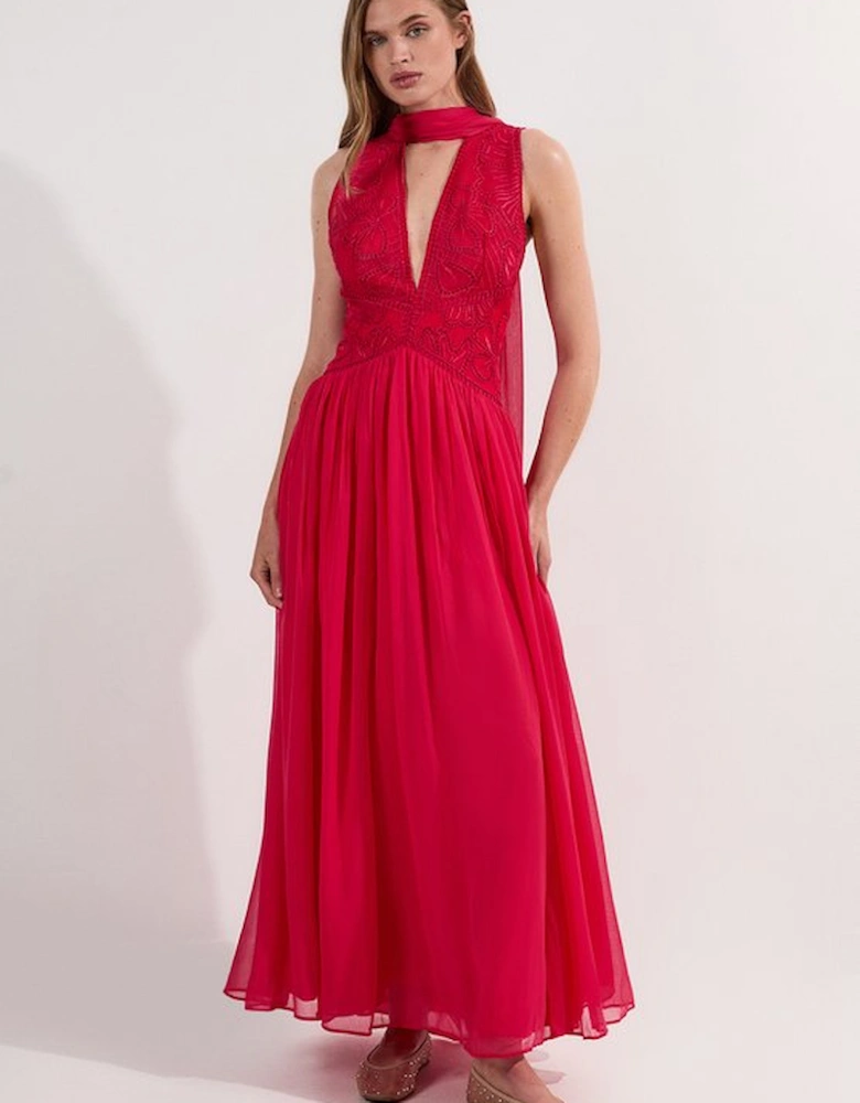 Embroidered Applique Crinkle Deep V Woven Midi Prom Dress