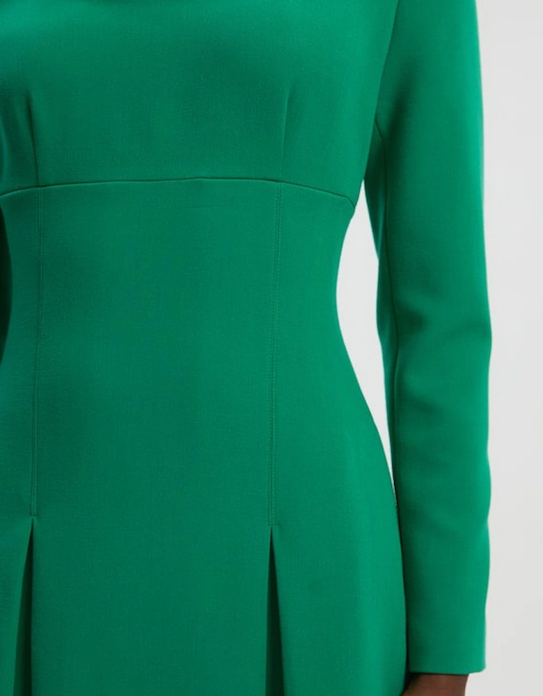 Compact Stretch Sweetheart Neckline Midi Dress