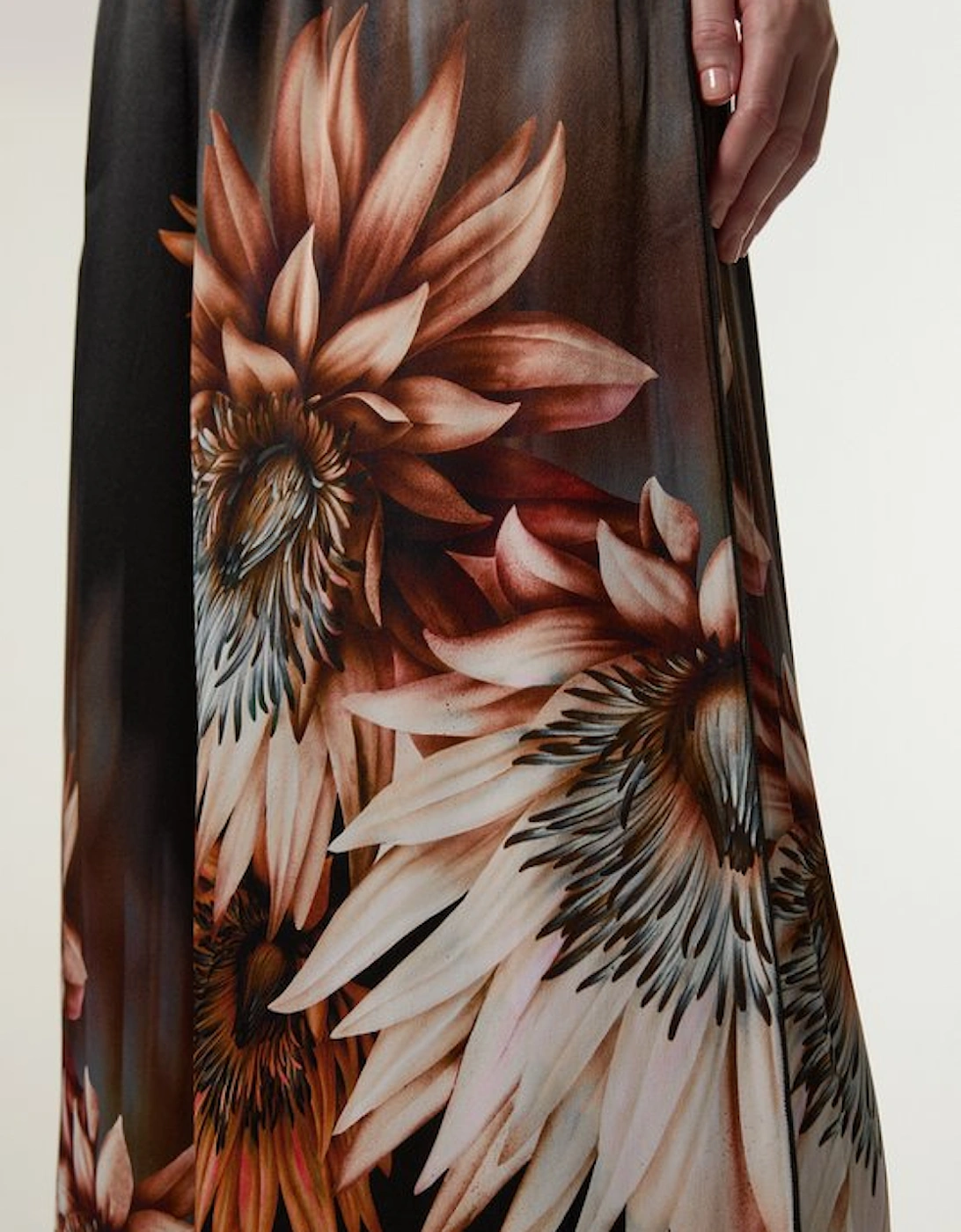 Tall Viscose Satin Printed Wide Leg Woven Trouser