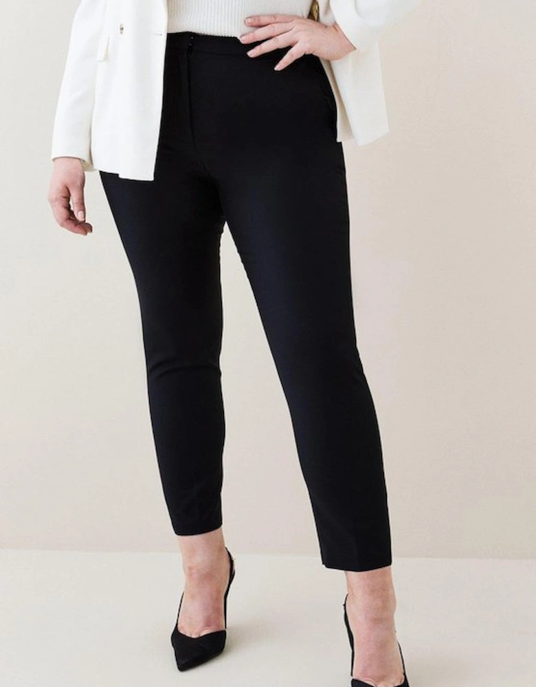 Plus Size Essential Techno Woven Trouser