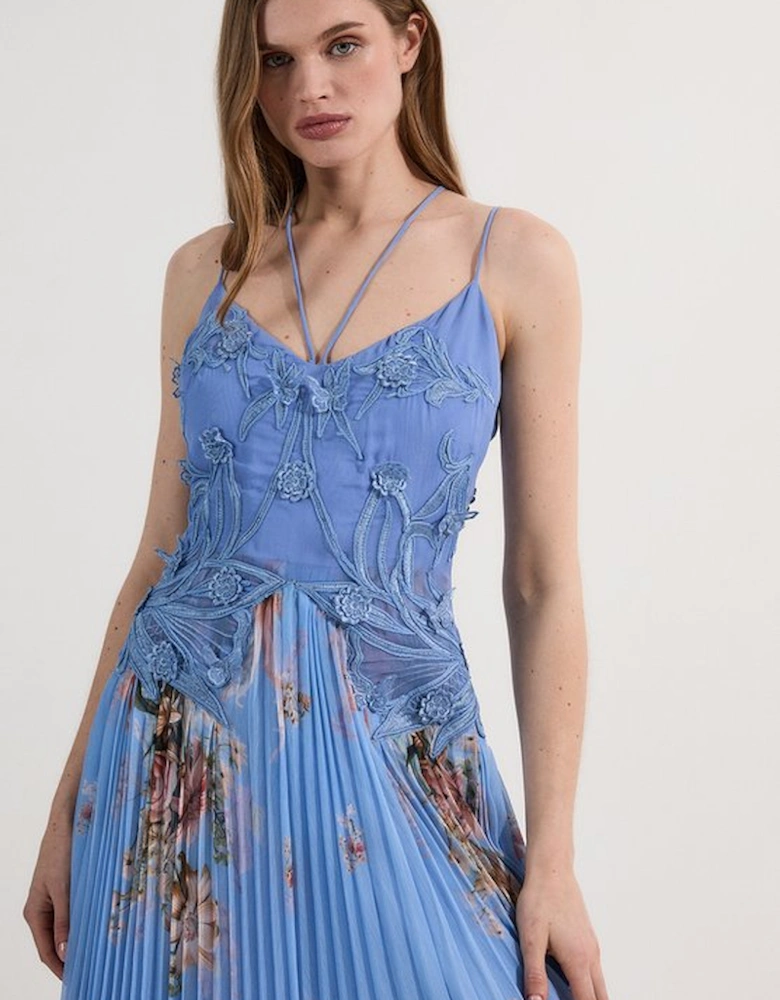 Floral Applique Lace Pleated Strappy Maxi Dress