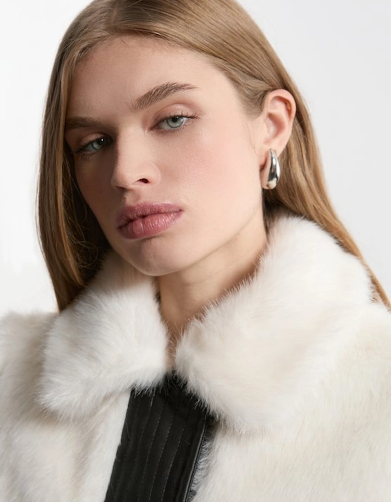Petite Faux Fur Pu Panelled Belted Cropped Jacket
