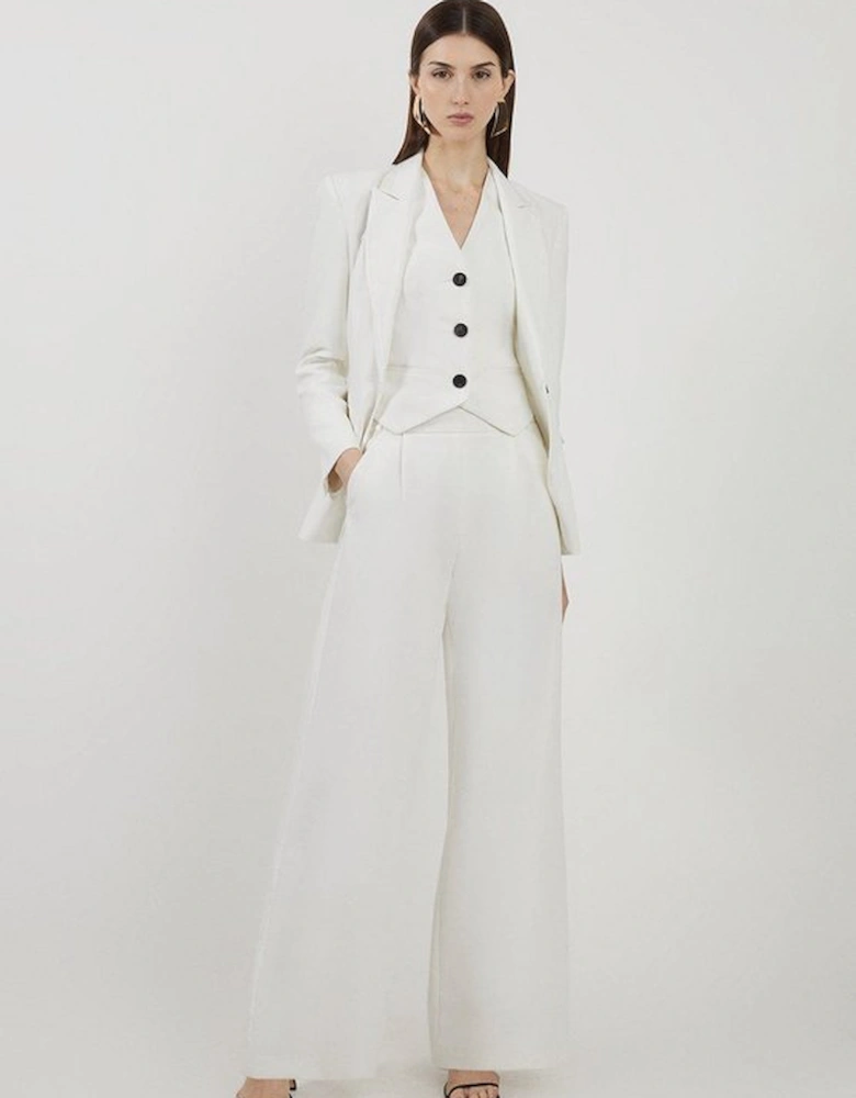 Clean Tailored Grosgrain Tipped Waistcoat