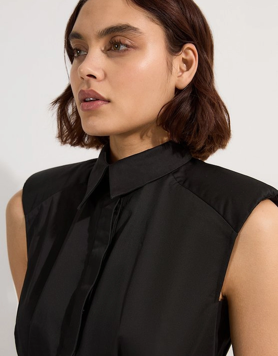 Cotton Sleeveless Tailored Shirt