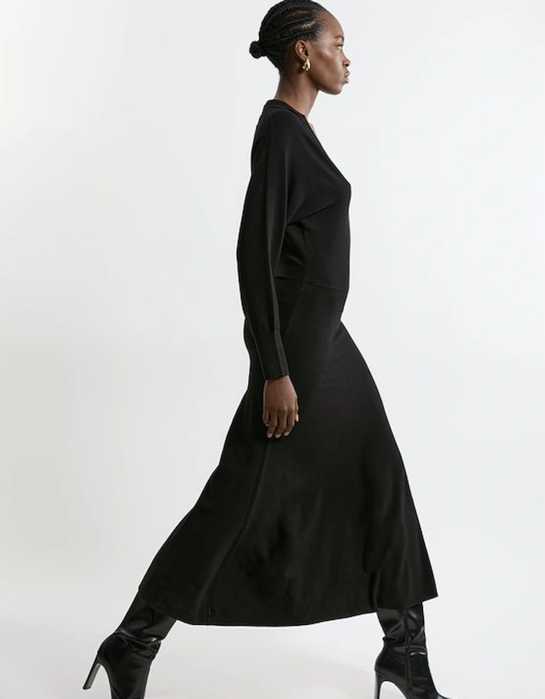 Viscose Blend Collared Bat Wing Knitted Midi Dress
