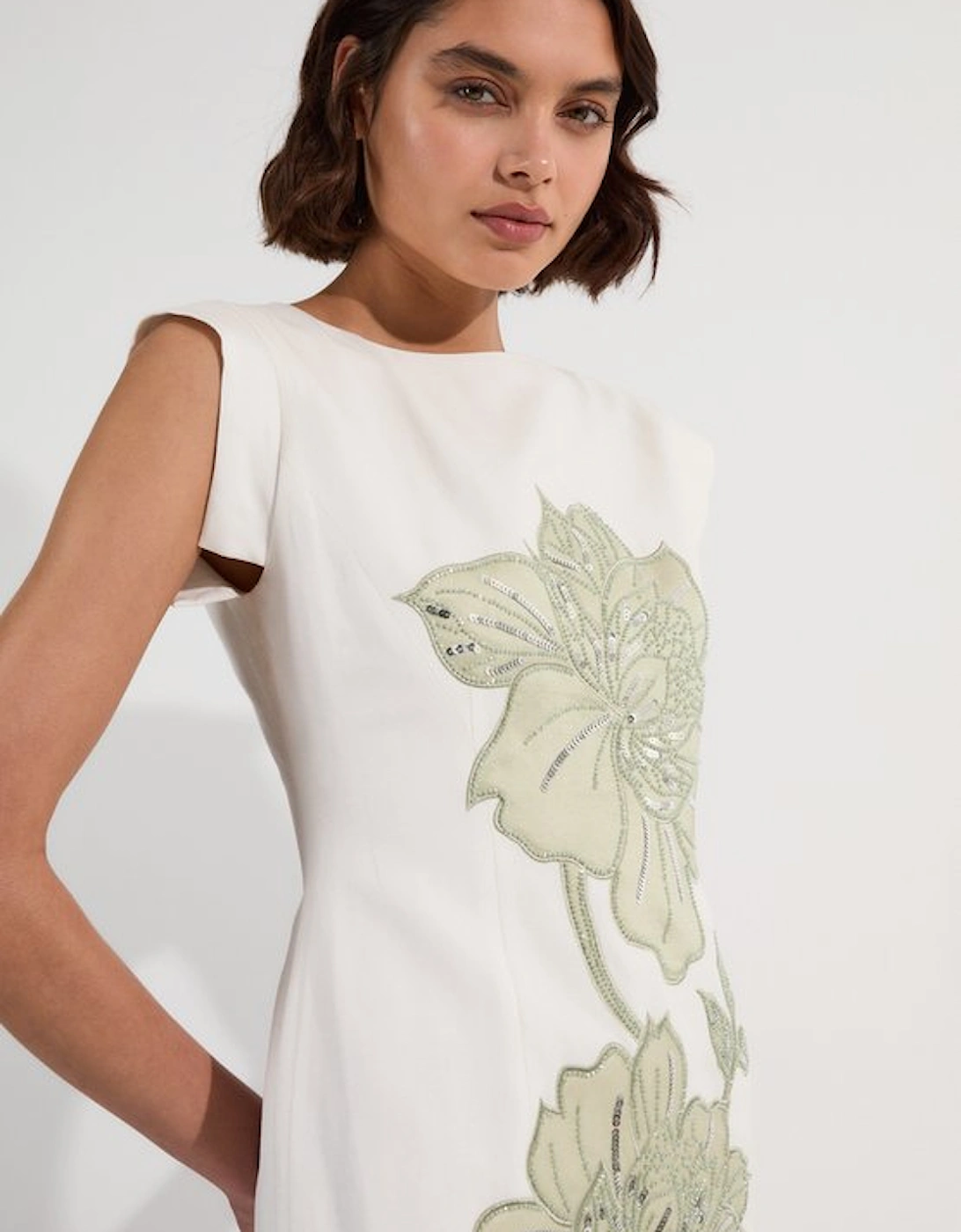 Premium Summer Embellished Applique Tailored Maxi Dress