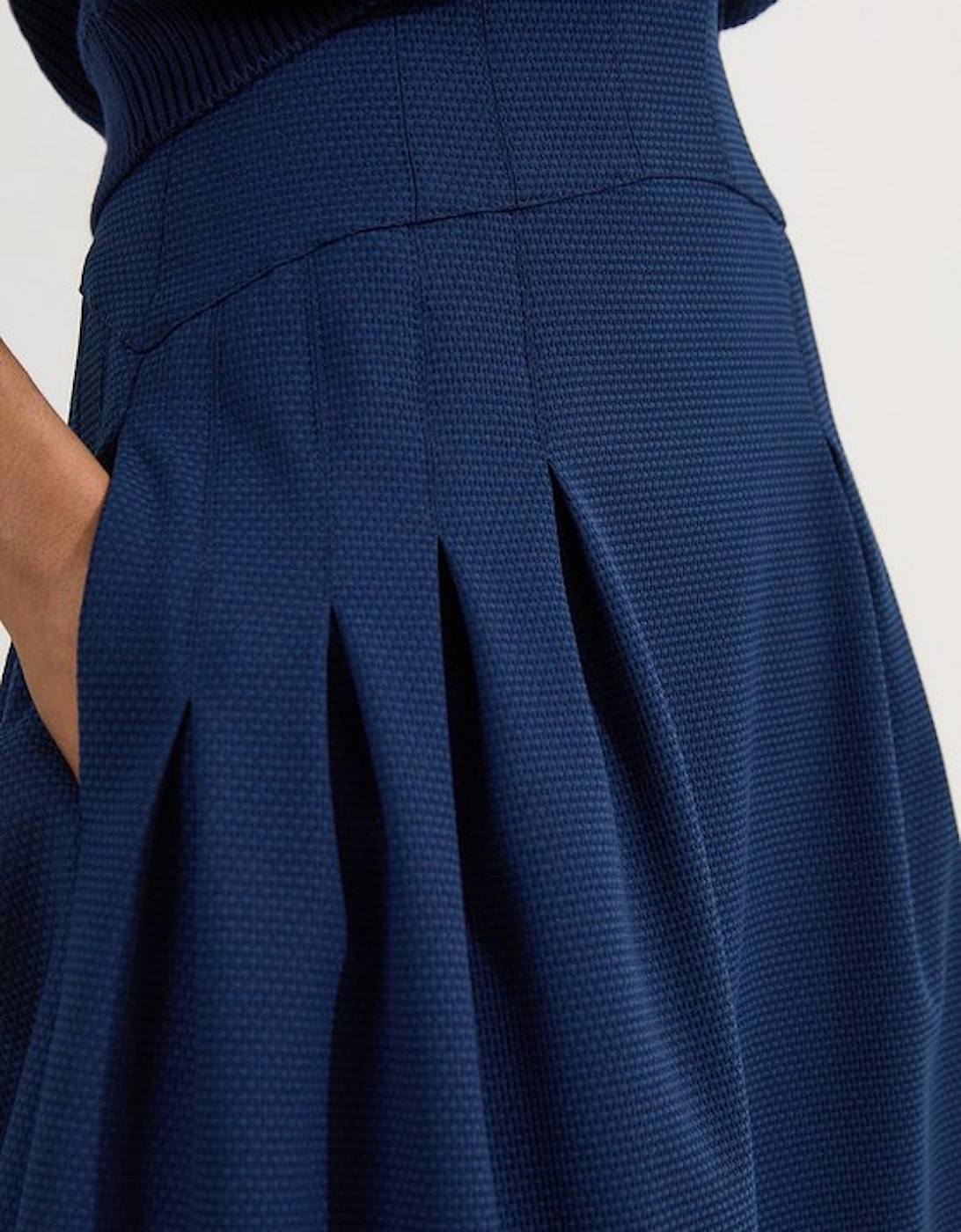 Tailored Textured Full Midi Skirt