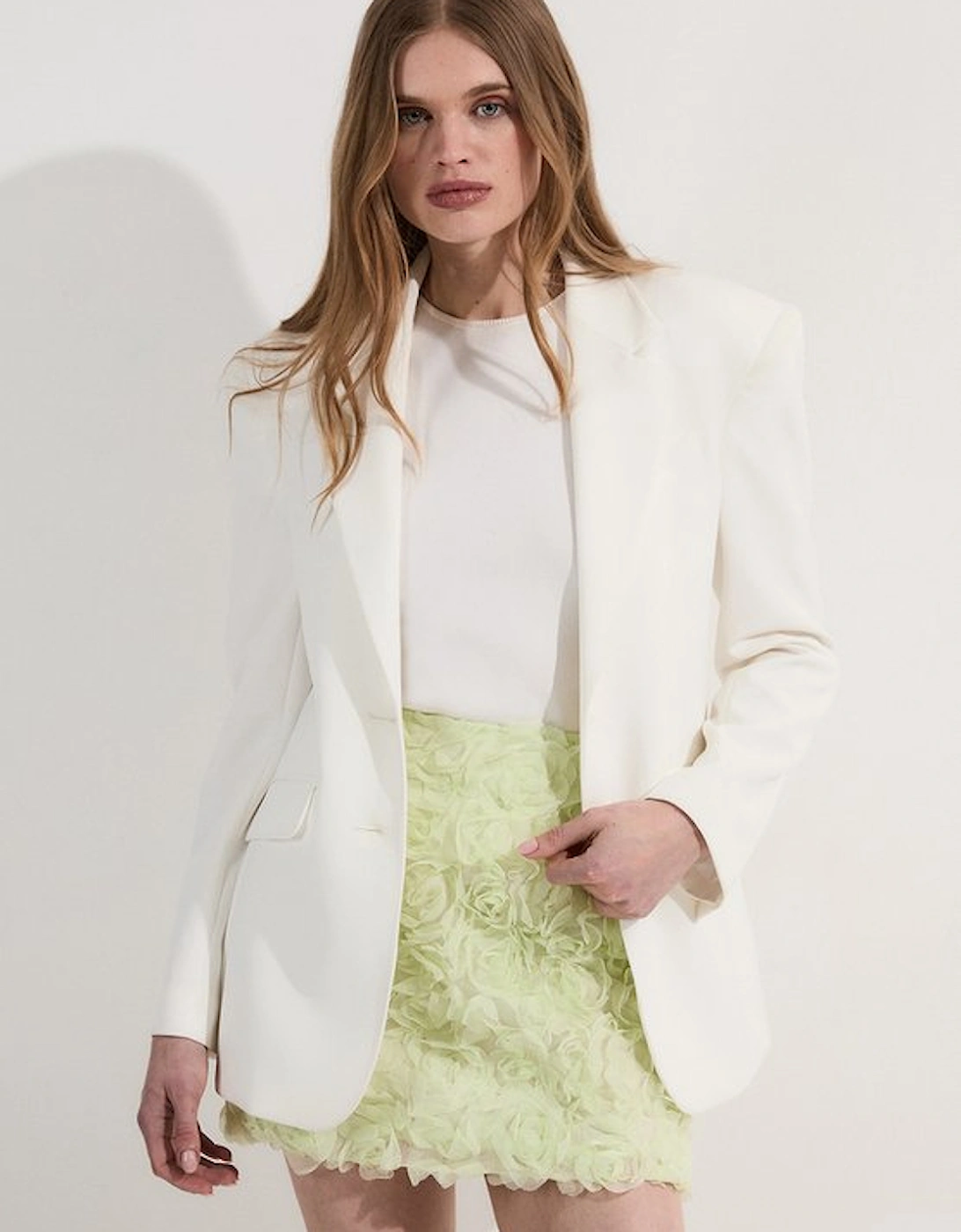 Rosette Texture Woven Mini Skirt