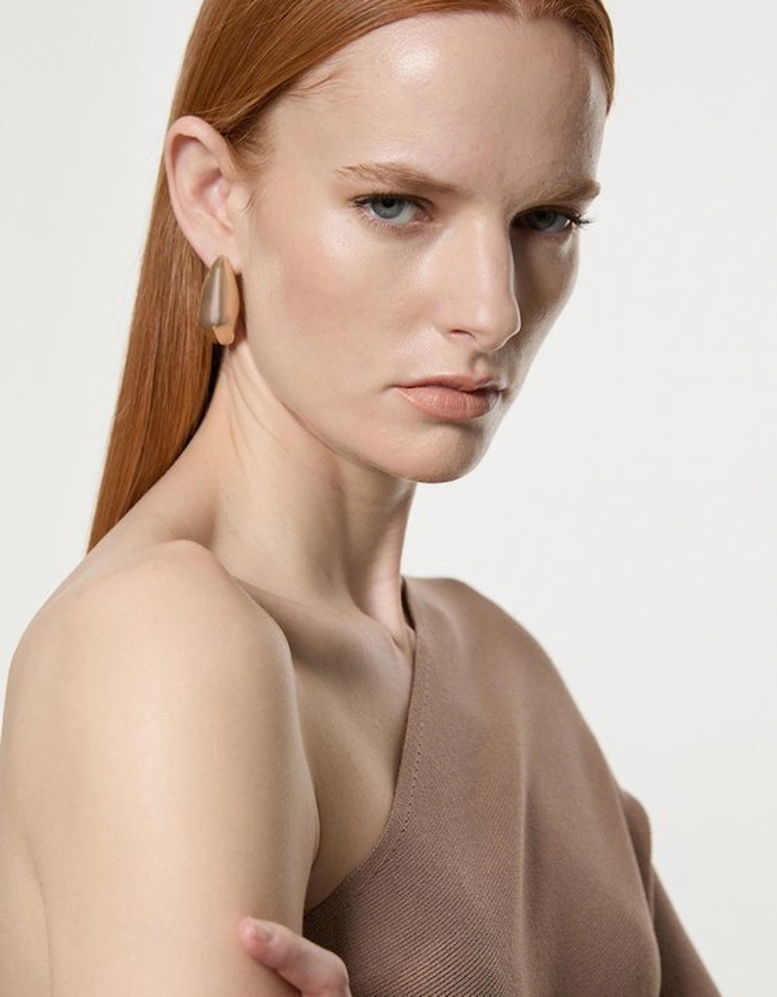 Compact Rib Stitch Knitted One Shoulder Top