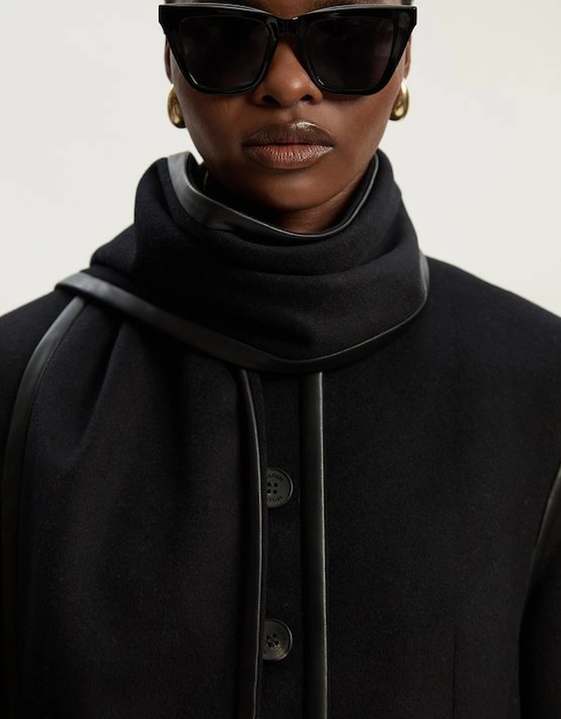 Brushed Wool Pu Mix Detachable Scarf Tailored Crop Coat