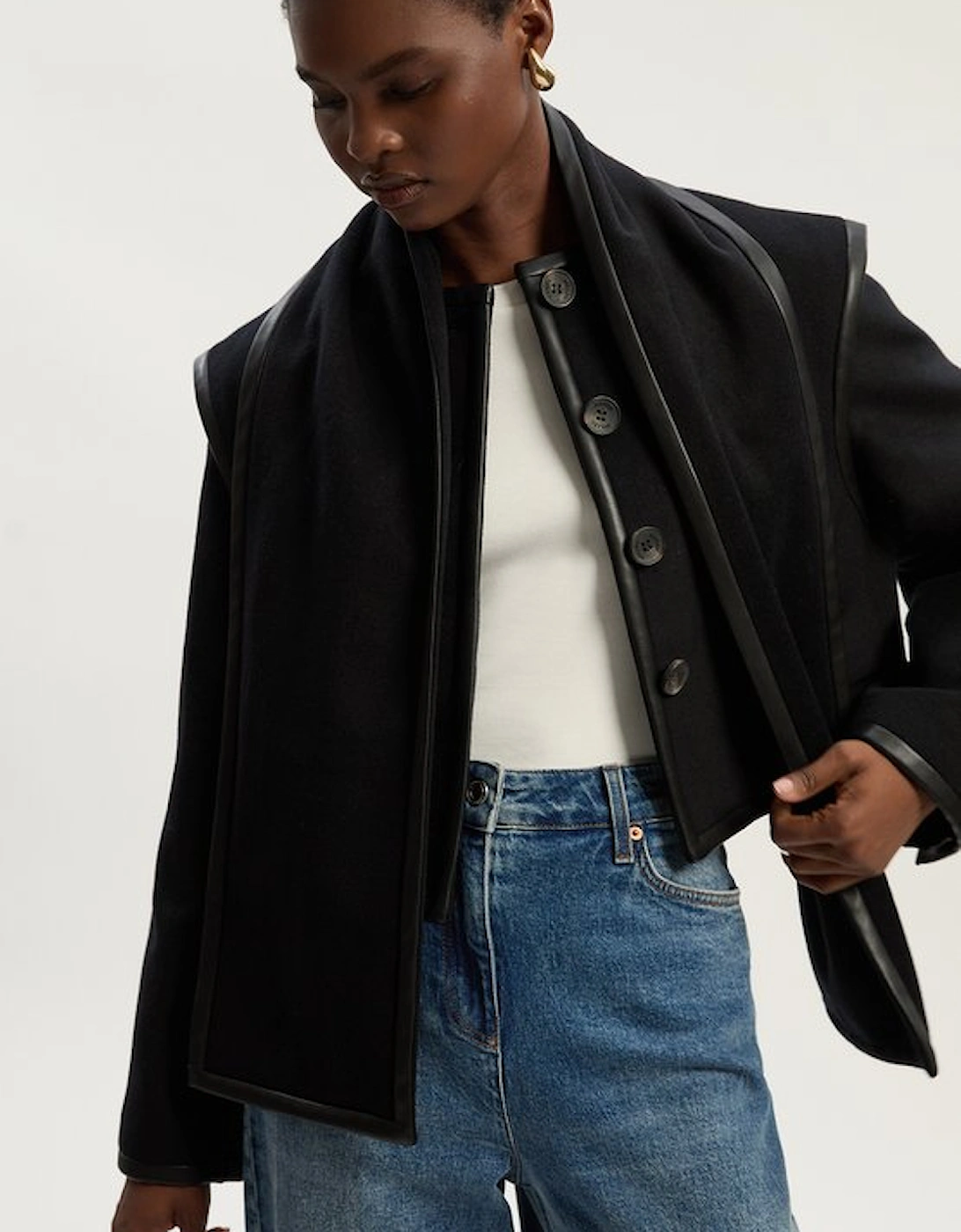 Brushed Wool Pu Mix Detachable Scarf Tailored Crop Coat