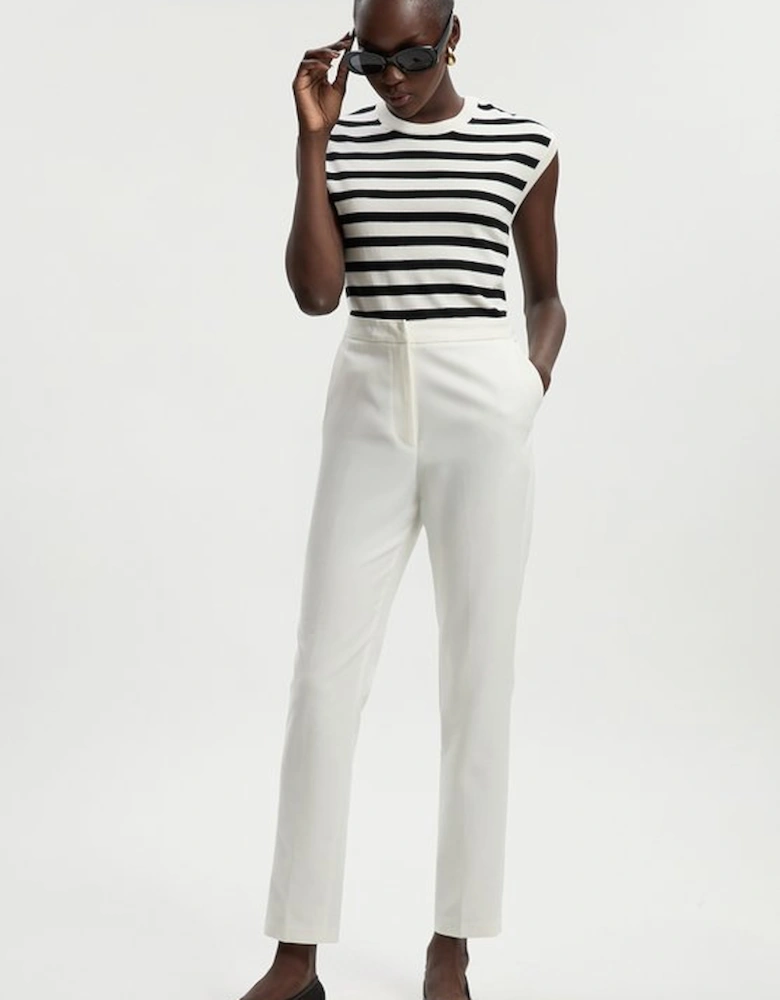 Petite Essential Techno Woven Trouser