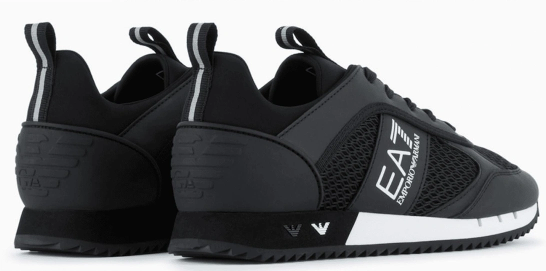 Black Sneaker Trainer