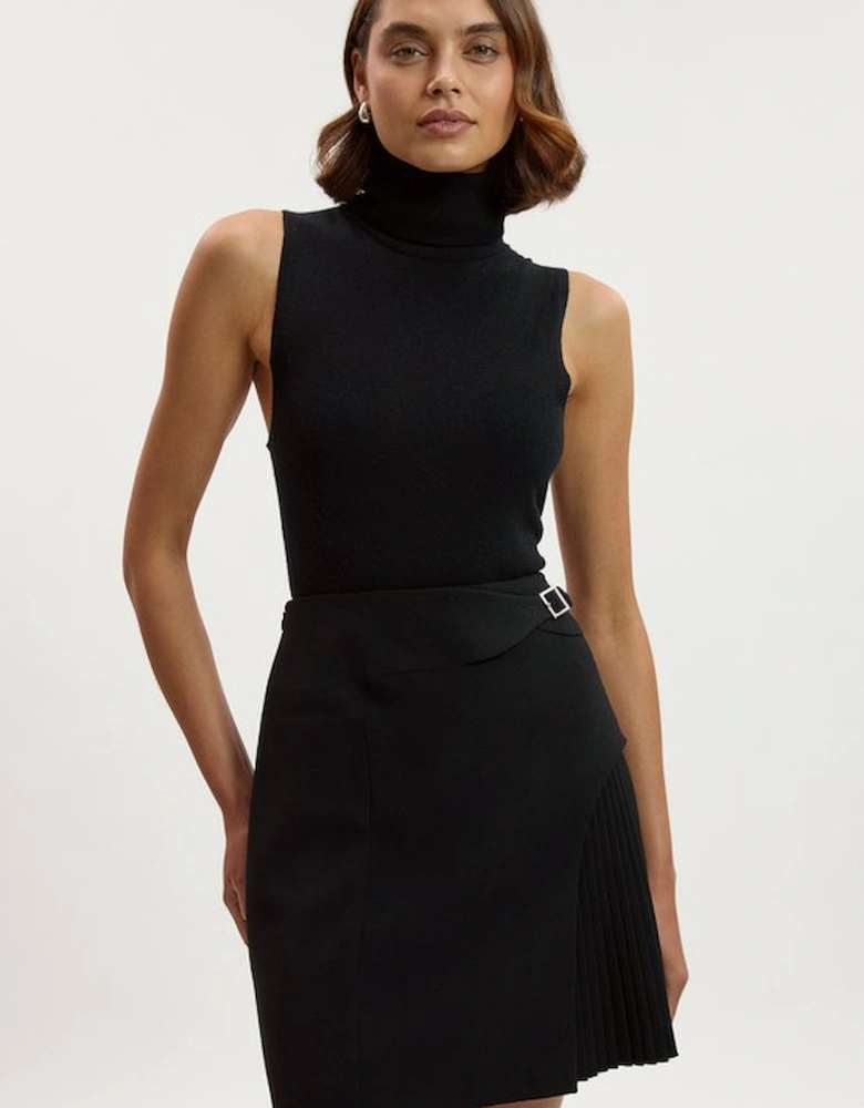Tailored Buckle Detail Pleated Mini Skirt