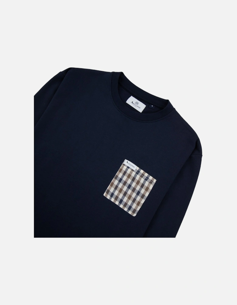 Iconic Pocket Crewneck Navy 11