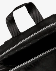 Thumbnail 2 of 6
