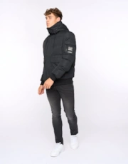 Thumbnail 5 of 6