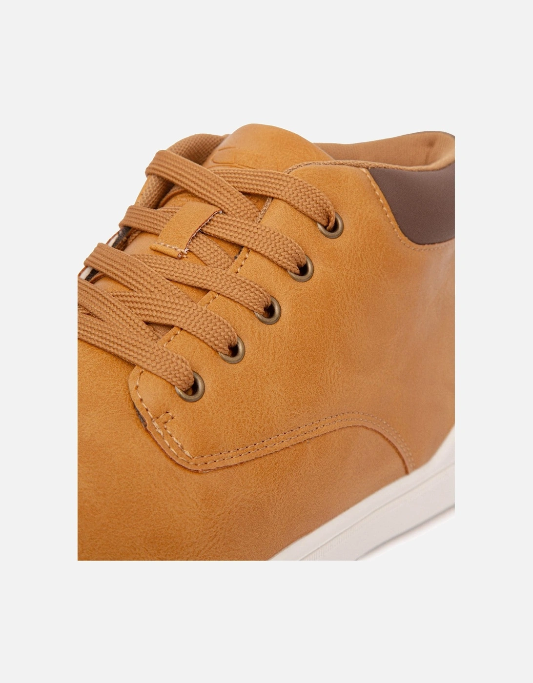 Alistair Boots