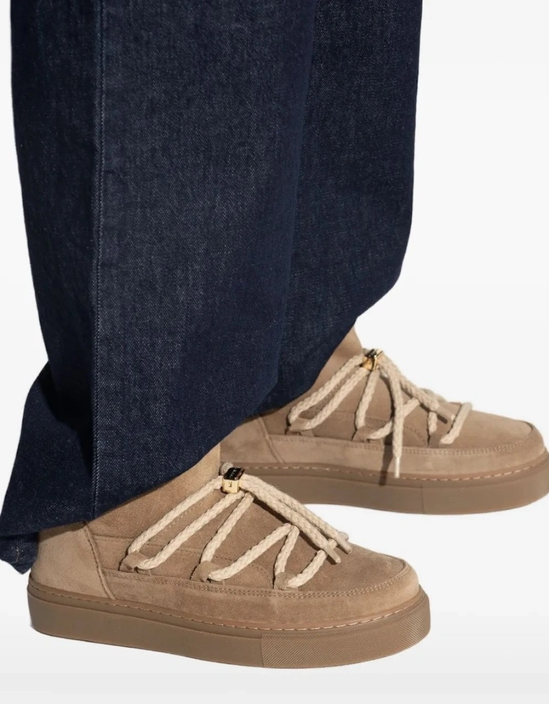 Womens Classic Low Tan
