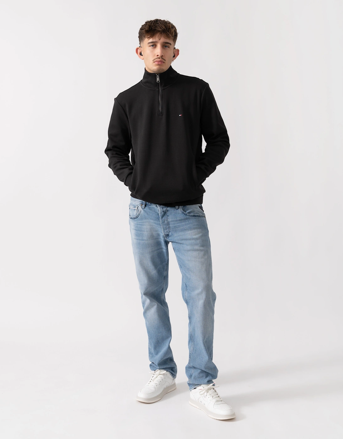 Essential Intechno Mens Half Zip Sweatshirt - Black