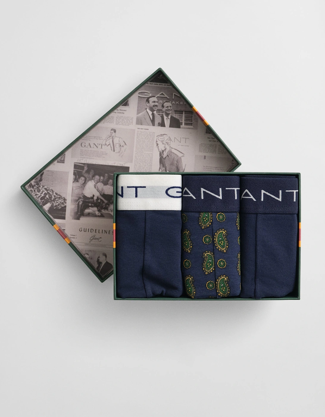 Gant Men's Navy Paisley Print Trunk 3-Pack Gift Box - 410 Marine  35/34/32 L