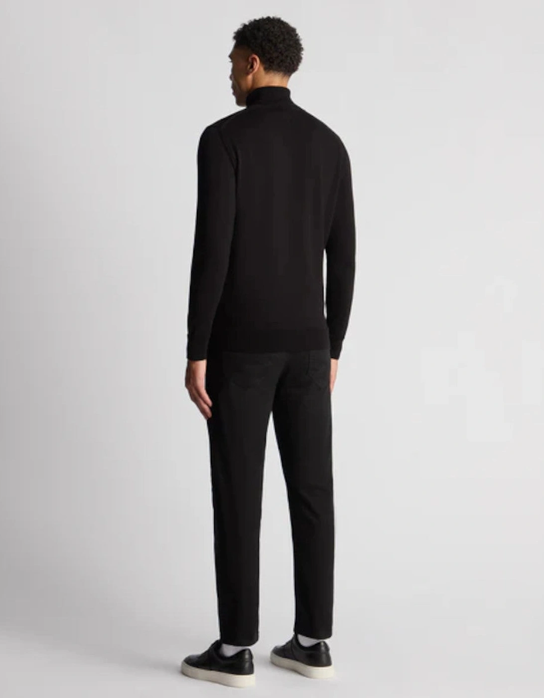 Fine Gauge Roll Neck 00 Black