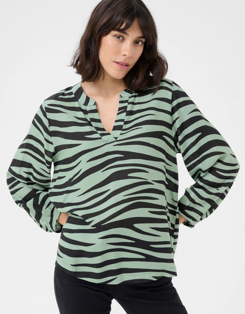 KAjanne V-notch Neck 3/4 Sleeve Blouse Animal Print