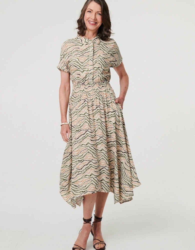 Printed Short Sleeve Shirred Midi Dress