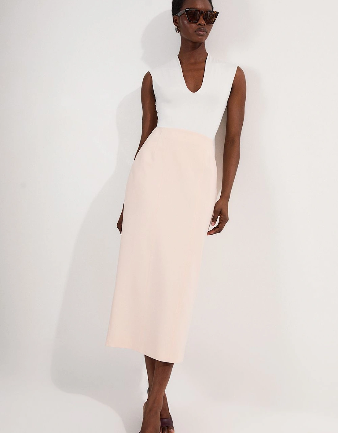 Compact Stretch Pocket Detail Tailored Midi Pencil Skirt, 2 of 1