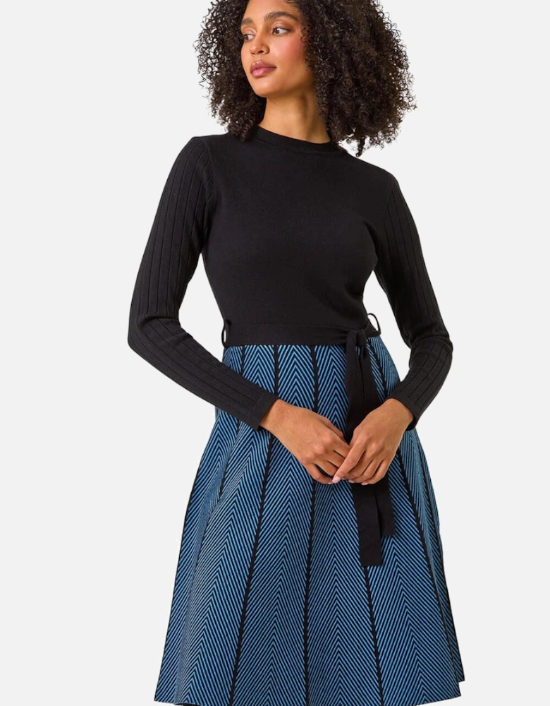 Chevron Print Belted Jumper Dress