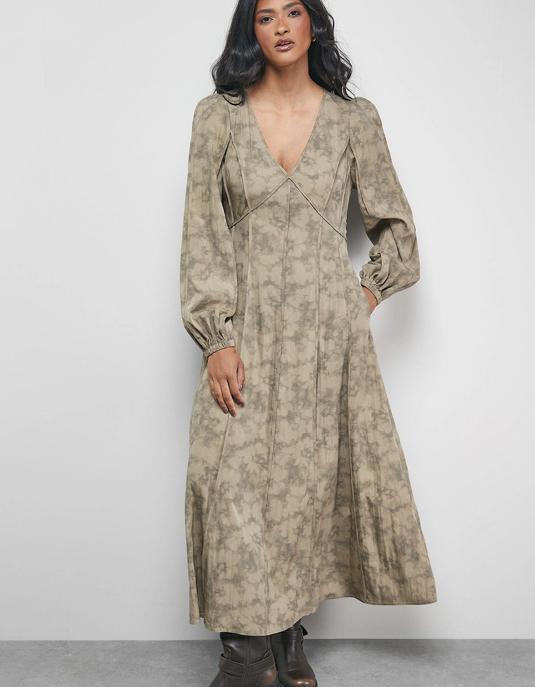Washed Seam Detail Plunge Neck Midi Dress, 2 of 1