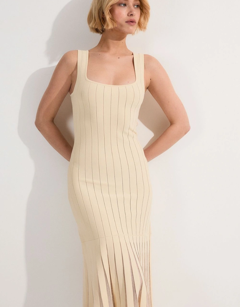 Compact Stretch Square Neck Knitted Flippy Dress
