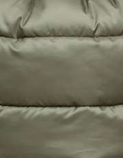 Thumbnail 6 of 8