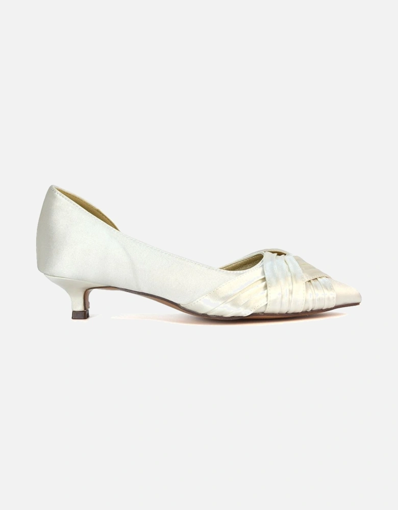 'Freya' Pointed Toe Kitten Low Heel Classic Bridal Shoe Pumps